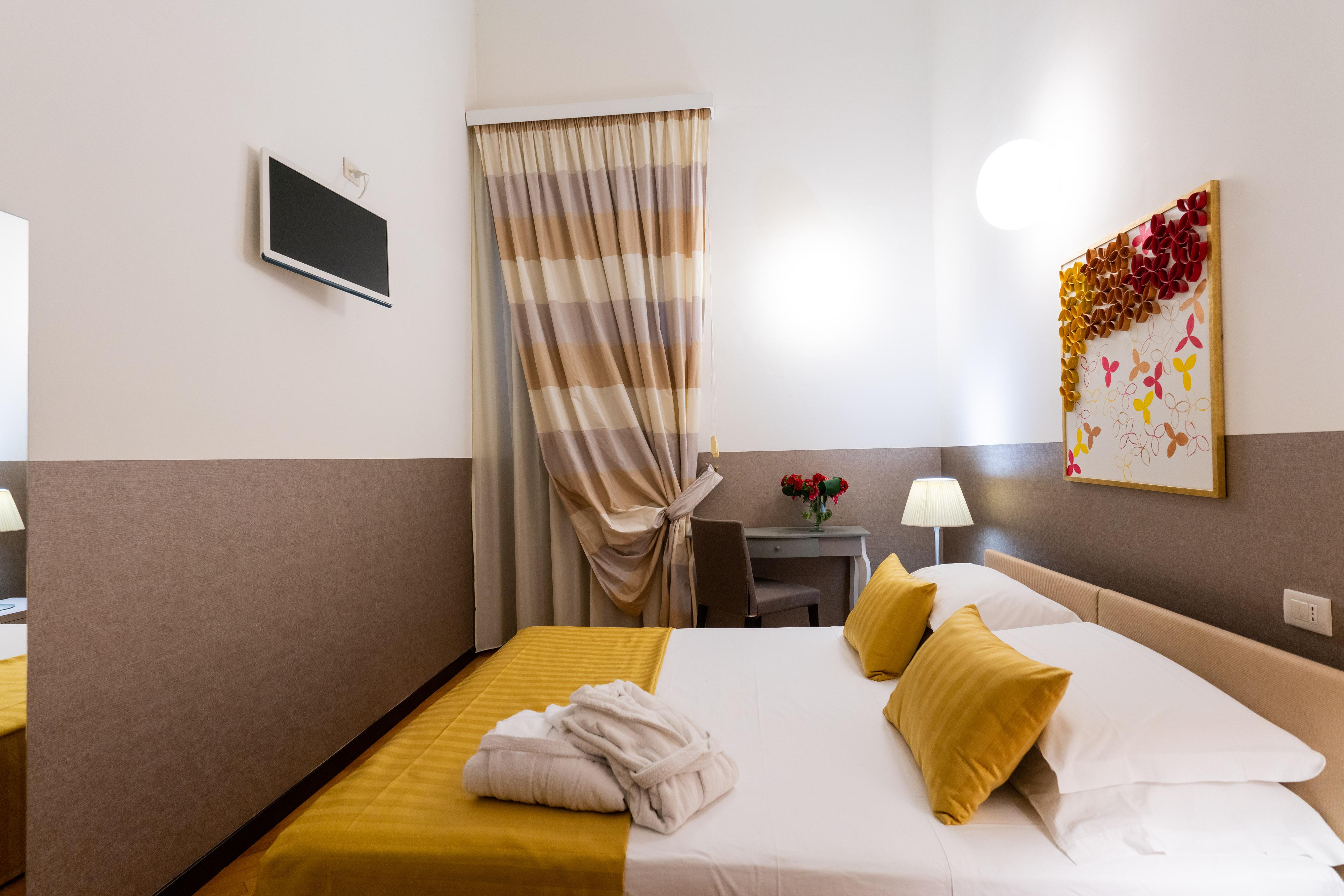 Palazzo Indelli Hotel Монополи Екстериор снимка