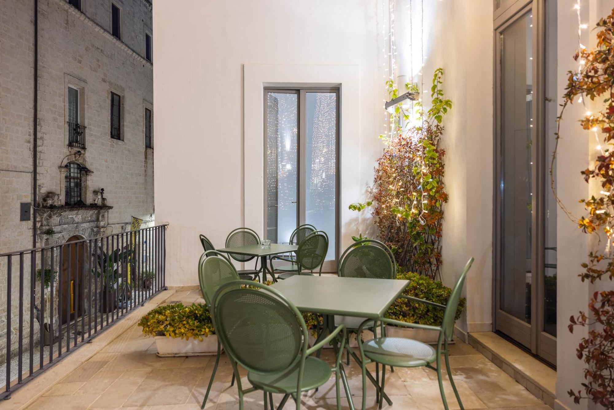 Palazzo Indelli Hotel Монополи Екстериор снимка