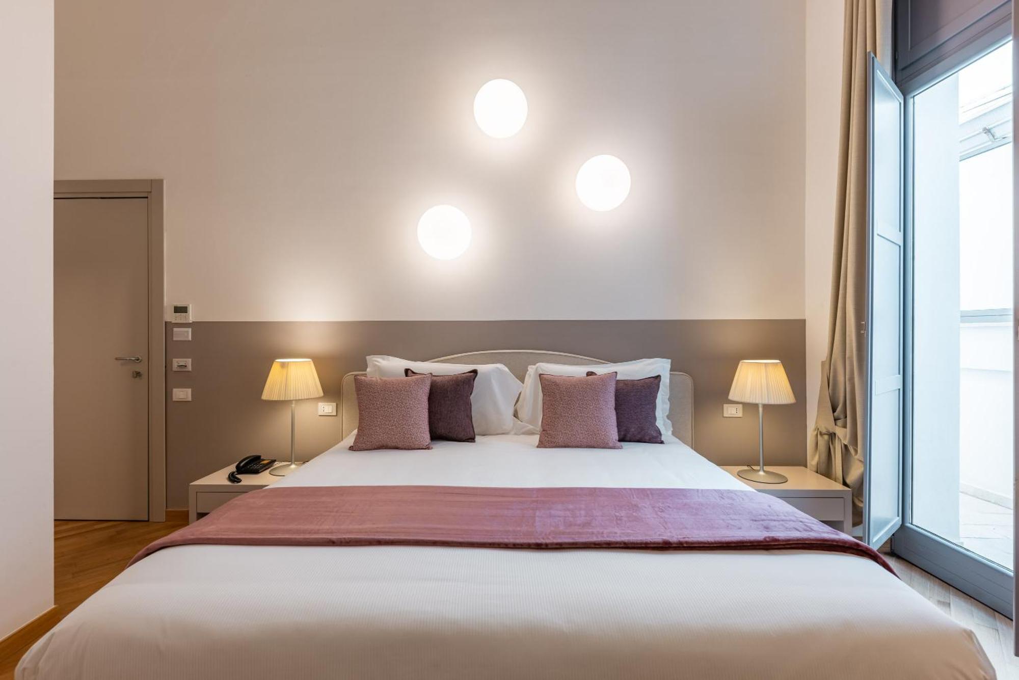 Palazzo Indelli Hotel Монополи Екстериор снимка