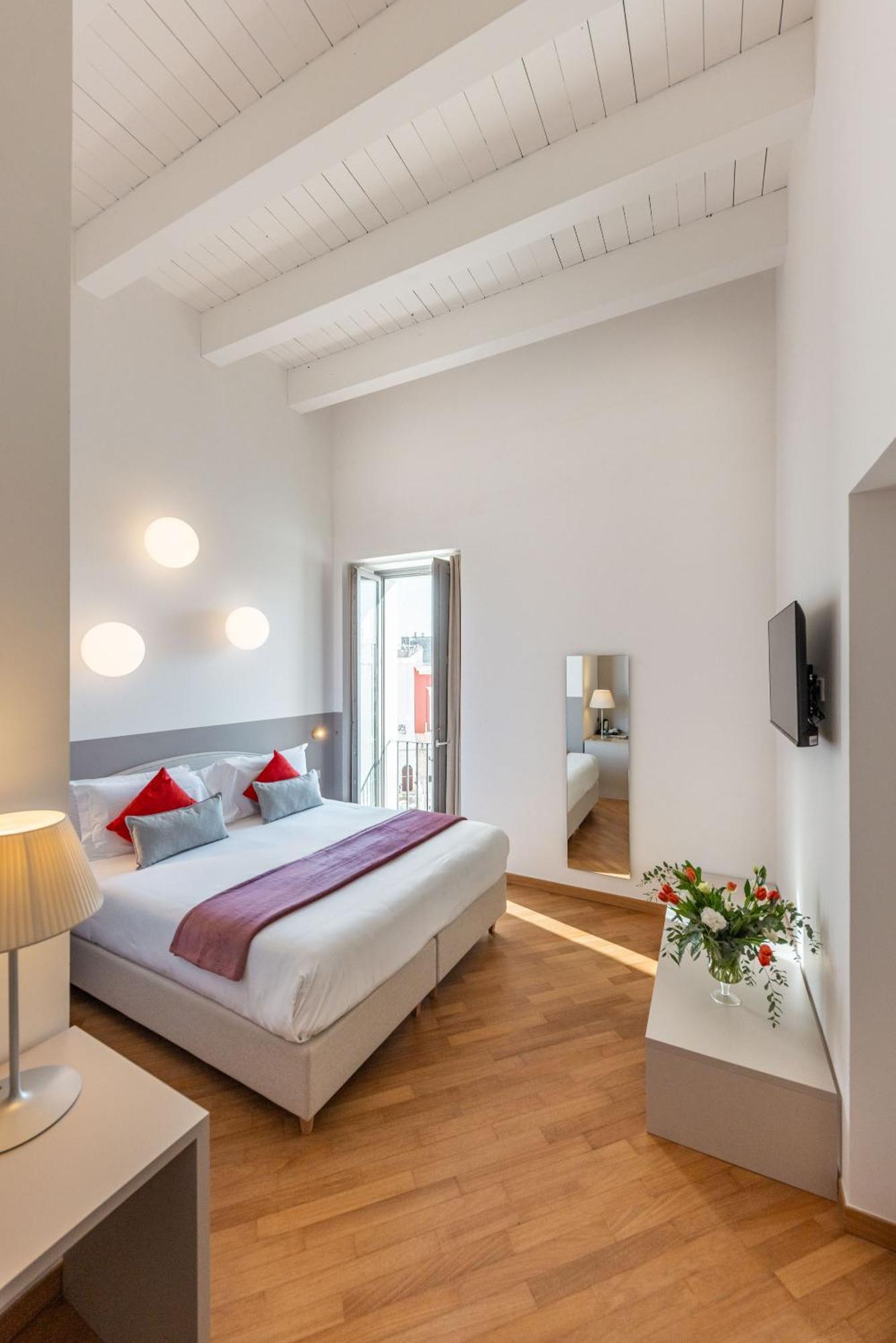 Palazzo Indelli Hotel Монополи Екстериор снимка