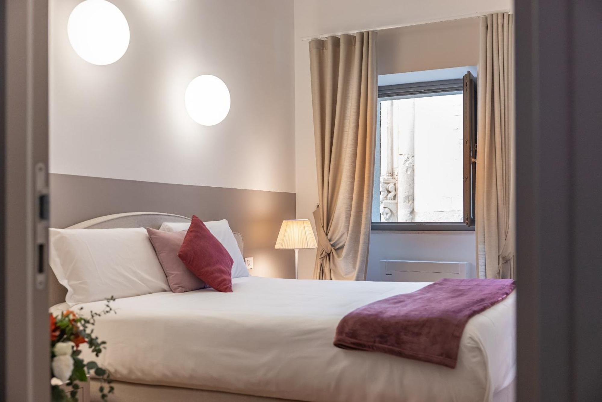 Palazzo Indelli Hotel Монополи Екстериор снимка