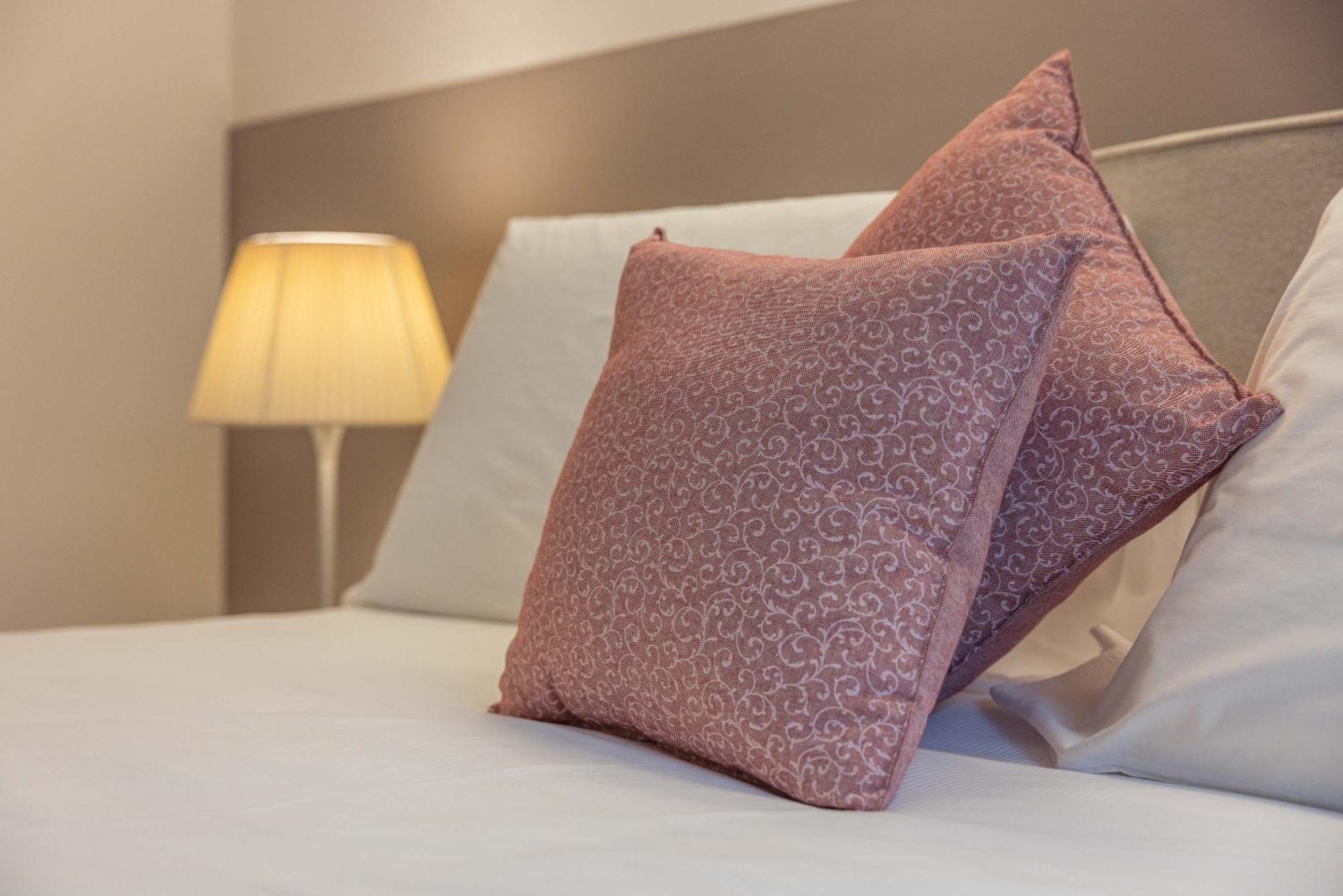 Palazzo Indelli Hotel Монополи Екстериор снимка